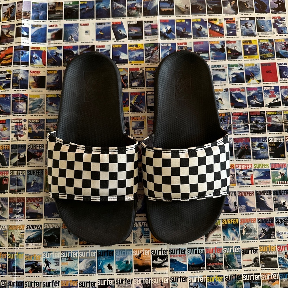 NWOT VANS KIDS SLIDES